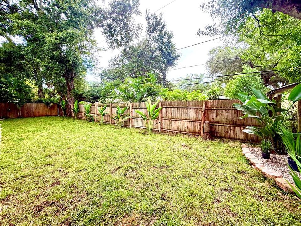 En Venta: $768,000 (5 camas, 4 baños, 2561 Pies cuadrados)