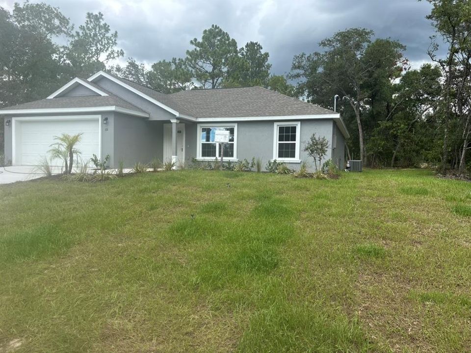 Active With Contract: $249,900 (3 beds, 2 baths, 1405 Square Feet)