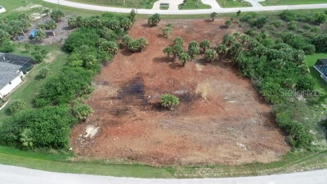 For Sale: $140,000 (0.94 acres)