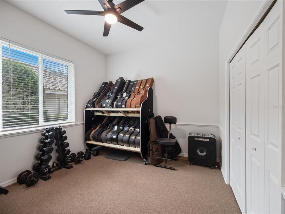 Active With Contract: $849,900 (4 beds, 3 baths, 2631 Square Feet)