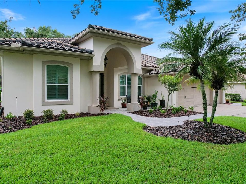 Active With Contract: $849,900 (4 beds, 3 baths, 2631 Square Feet)