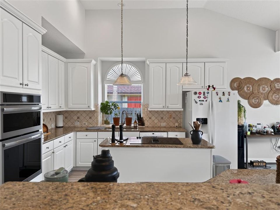 For Rent: $4,200 (4 beds, 3 baths, 2677 Square Feet)