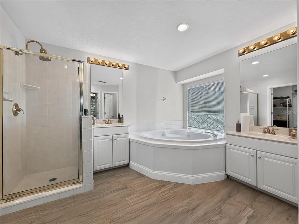 For Rent: $4,200 (4 beds, 3 baths, 2677 Square Feet)
