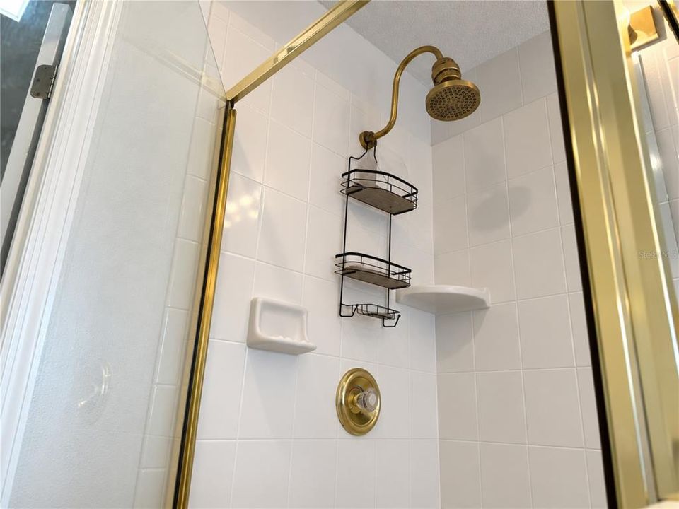 For Rent: $4,200 (4 beds, 3 baths, 2677 Square Feet)