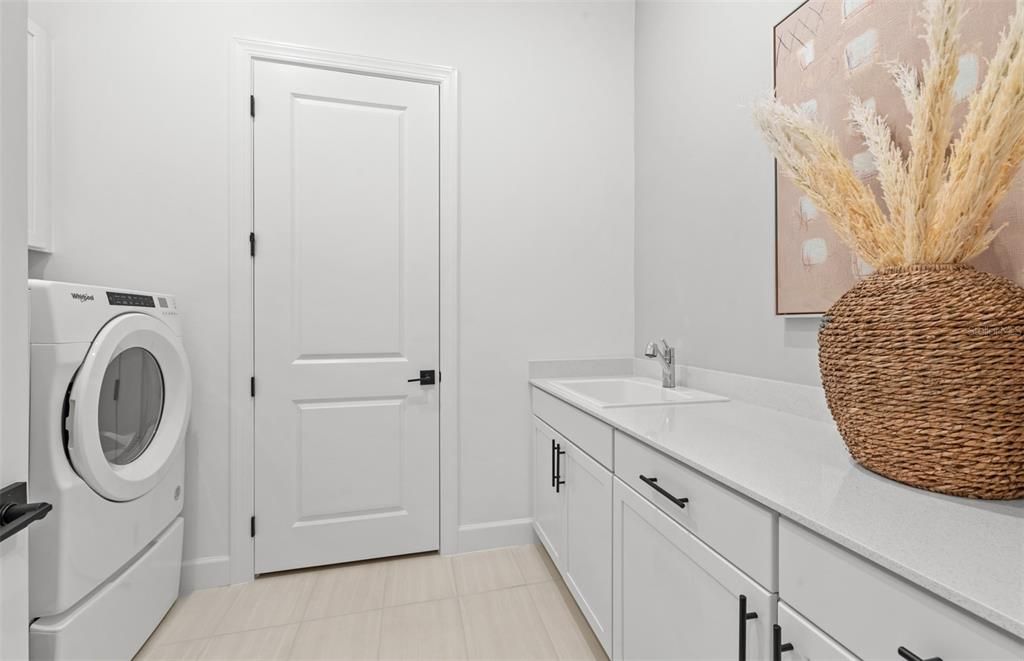 For Sale: $846,140 (3 beds, 2 baths, 2056 Square Feet)