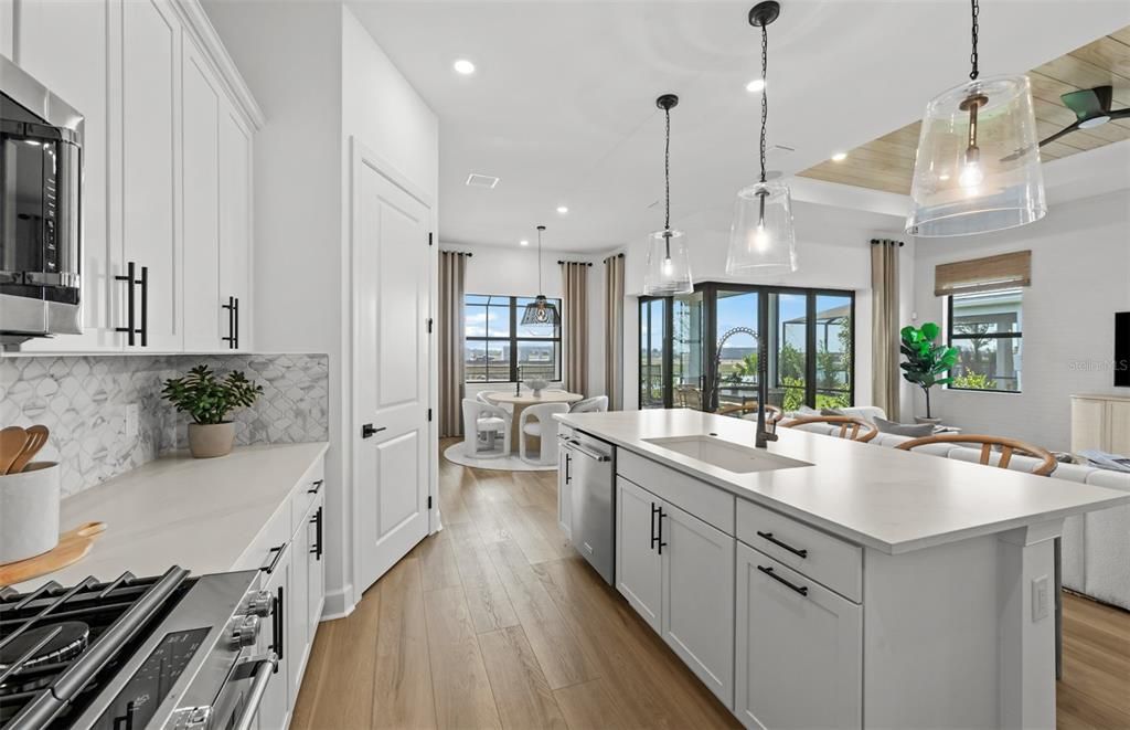 For Sale: $846,140 (3 beds, 2 baths, 2056 Square Feet)