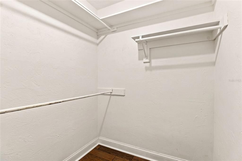 En Venta: $448,900 (3 camas, 2 baños, 1588 Pies cuadrados)