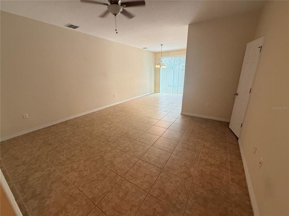 En Venta: $319,000 (3 camas, 2 baños, 1508 Pies cuadrados)