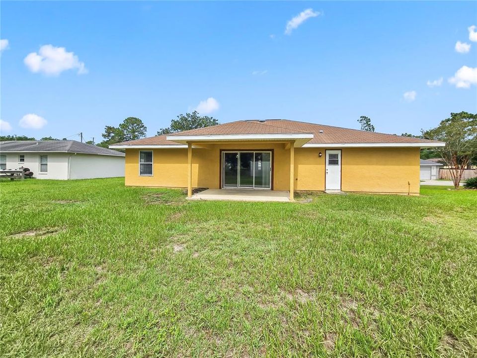 For Rent: $1,895 (3 beds, 2 baths, 1610 Square Feet)