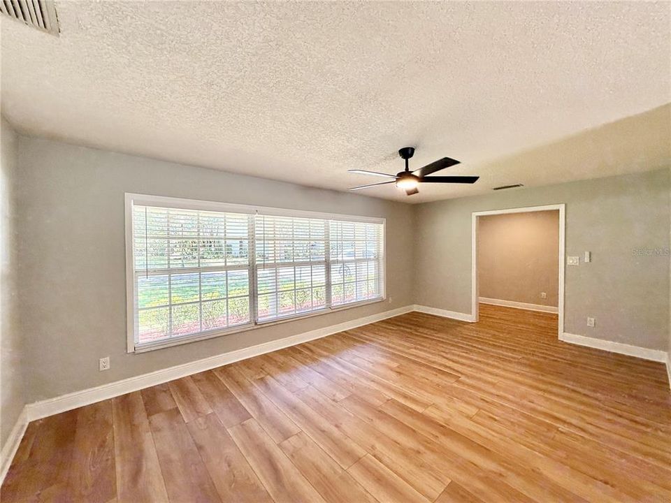 For Rent: $4,495 (4 beds, 3 baths, 2134 Square Feet)