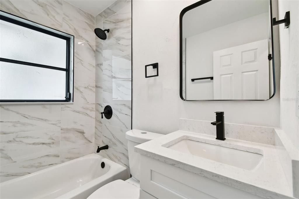 For Rent: $2,500 (2 beds, 1 baths, 1231 Square Feet)