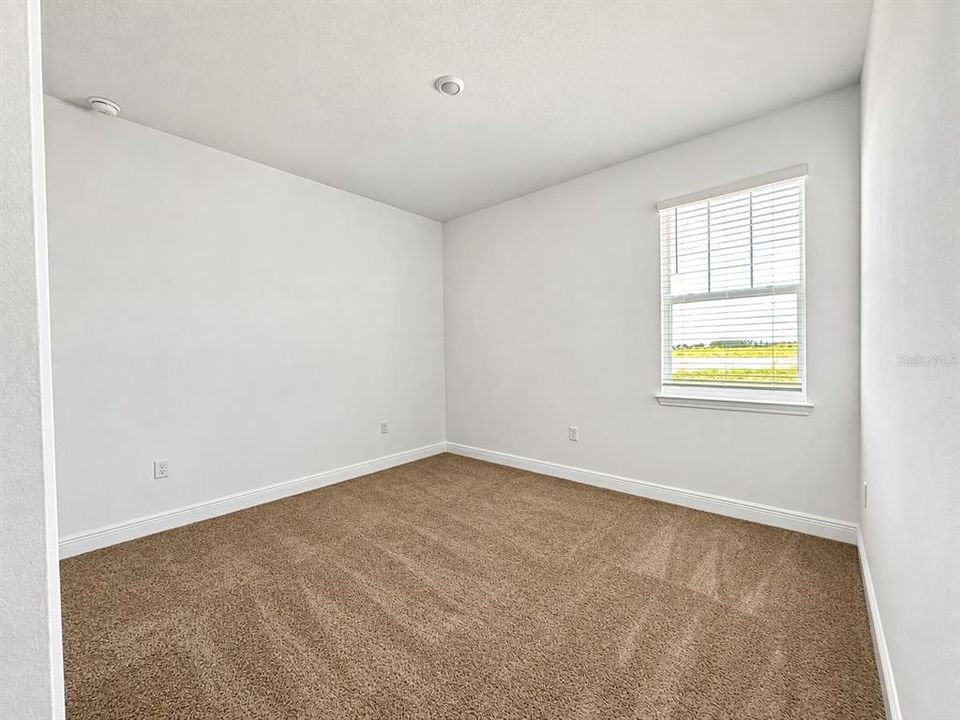 For Rent: $3,990 (5 beds, 3 baths, 2688 Square Feet)
