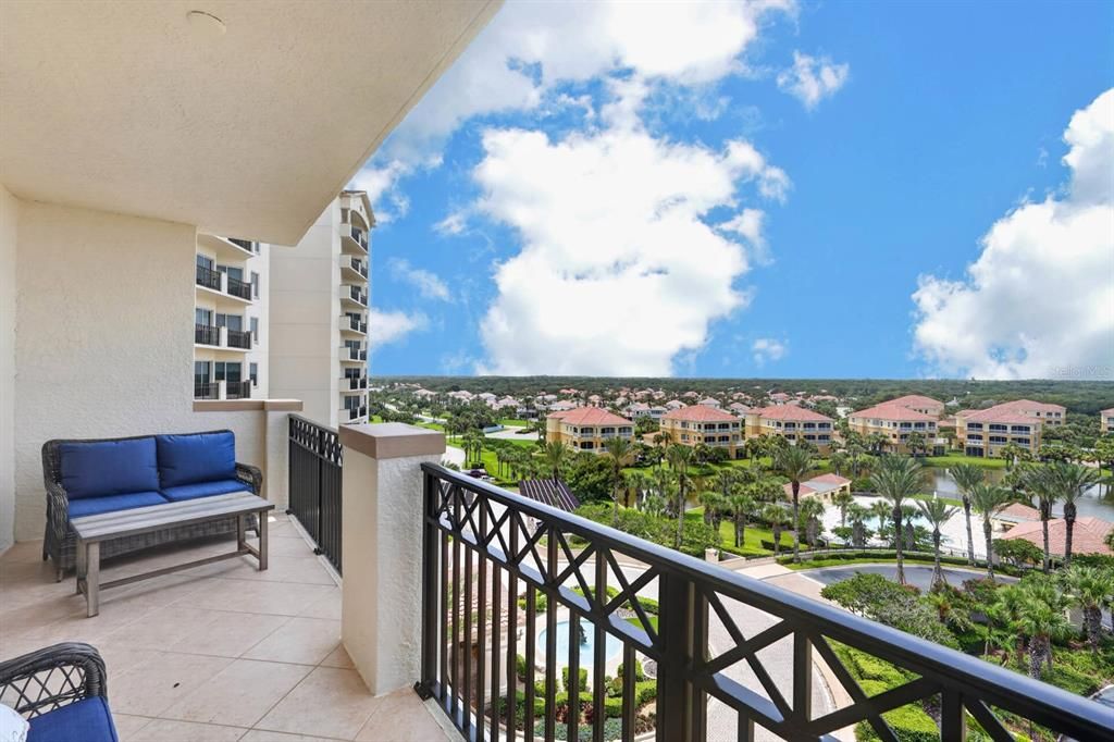For Sale: $1,800,000 (4 beds, 3 baths, 3070 Square Feet)