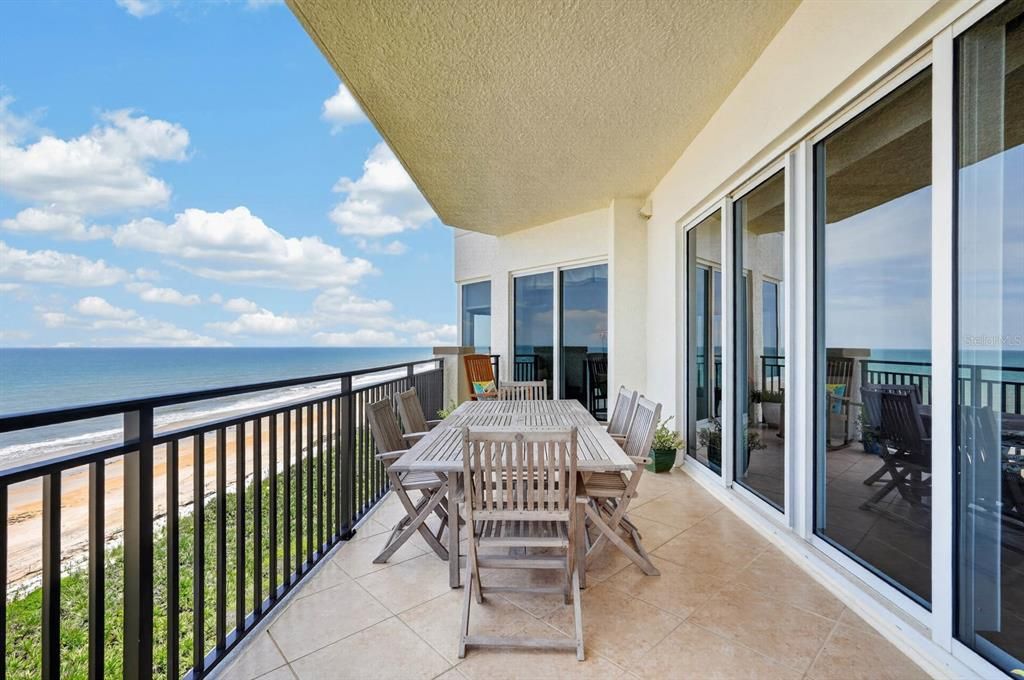 For Sale: $1,800,000 (4 beds, 3 baths, 3070 Square Feet)