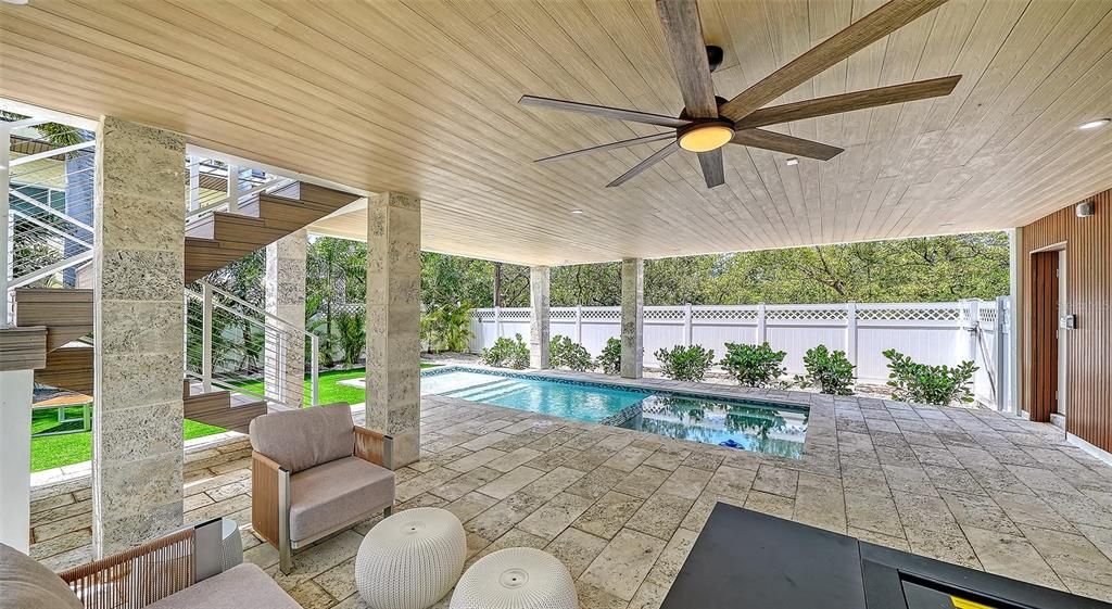 For Sale: $2,999,000 (4 beds, 3 baths, 2781 Square Feet)