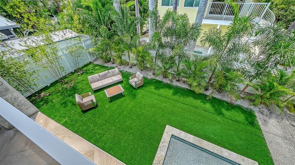 For Sale: $2,999,000 (4 beds, 3 baths, 2781 Square Feet)