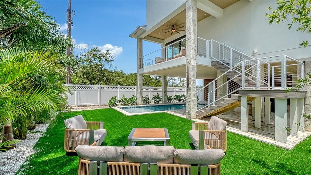 For Sale: $2,999,000 (4 beds, 3 baths, 2781 Square Feet)
