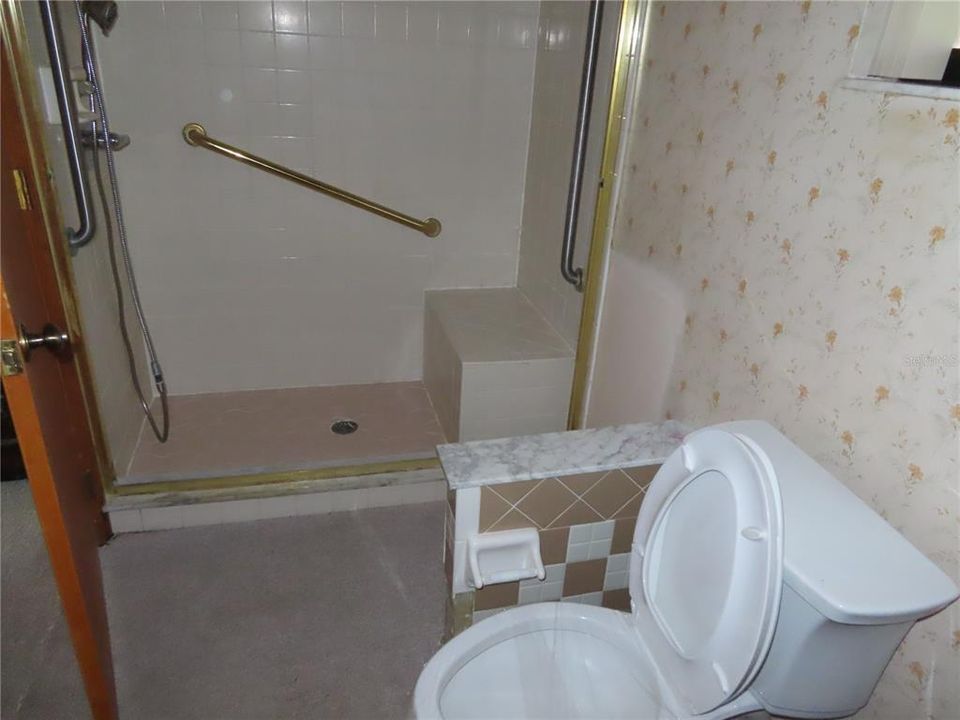 На продажу: $265,000 (3 спален, 2 ванн, 1847 Квадратных фут)