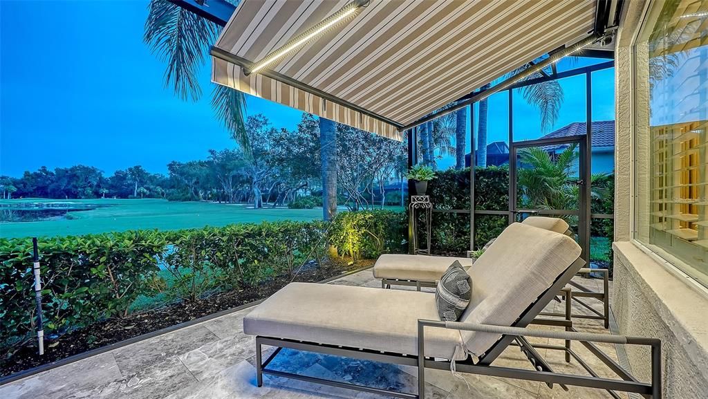 Active With Contract: $1,399,000 (3 beds, 2 baths, 2564 Square Feet)