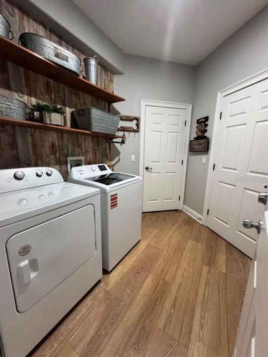 En Renta: $3,950 (4 camas, 3 baños, 2850 Pies cuadrados)