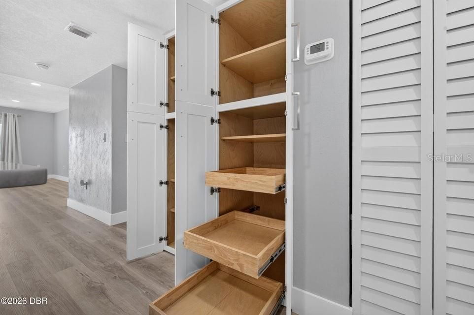 Activo con contrato: $259,900 (2 camas, 2 baños, 1013 Pies cuadrados)