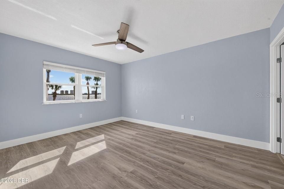 Activo con contrato: $259,900 (2 camas, 2 baños, 1013 Pies cuadrados)