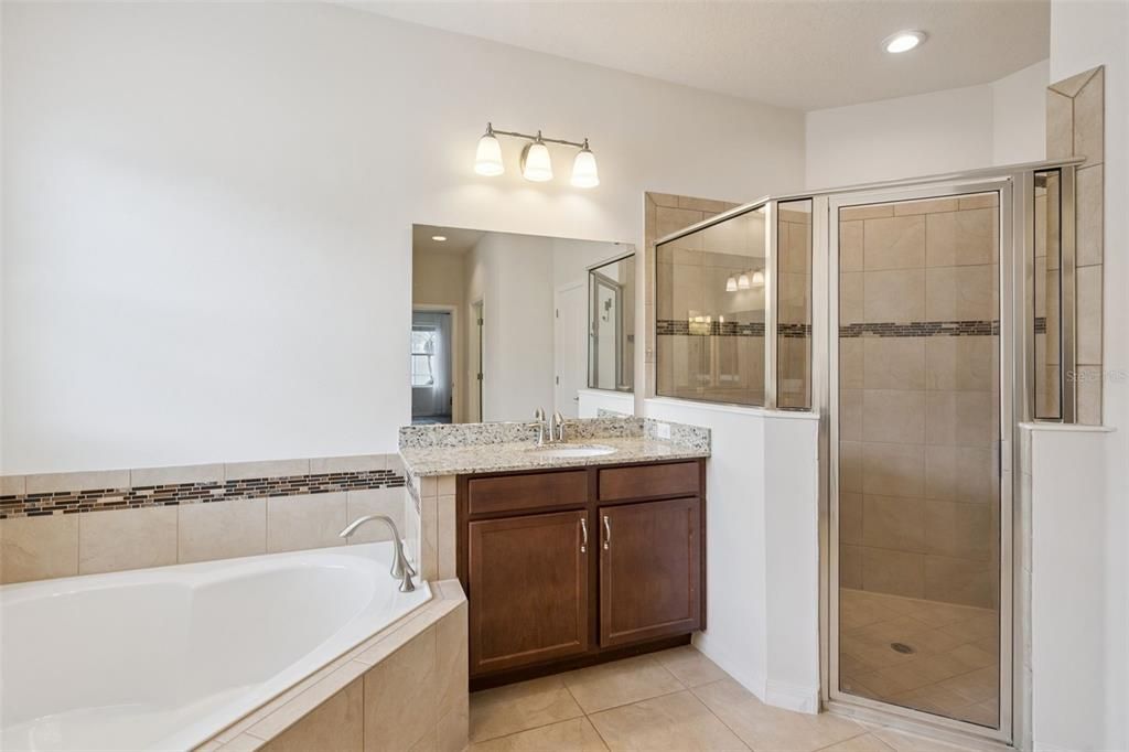 Active With Contract: $608,900 (4 beds, 3 baths, 2794 Square Feet)