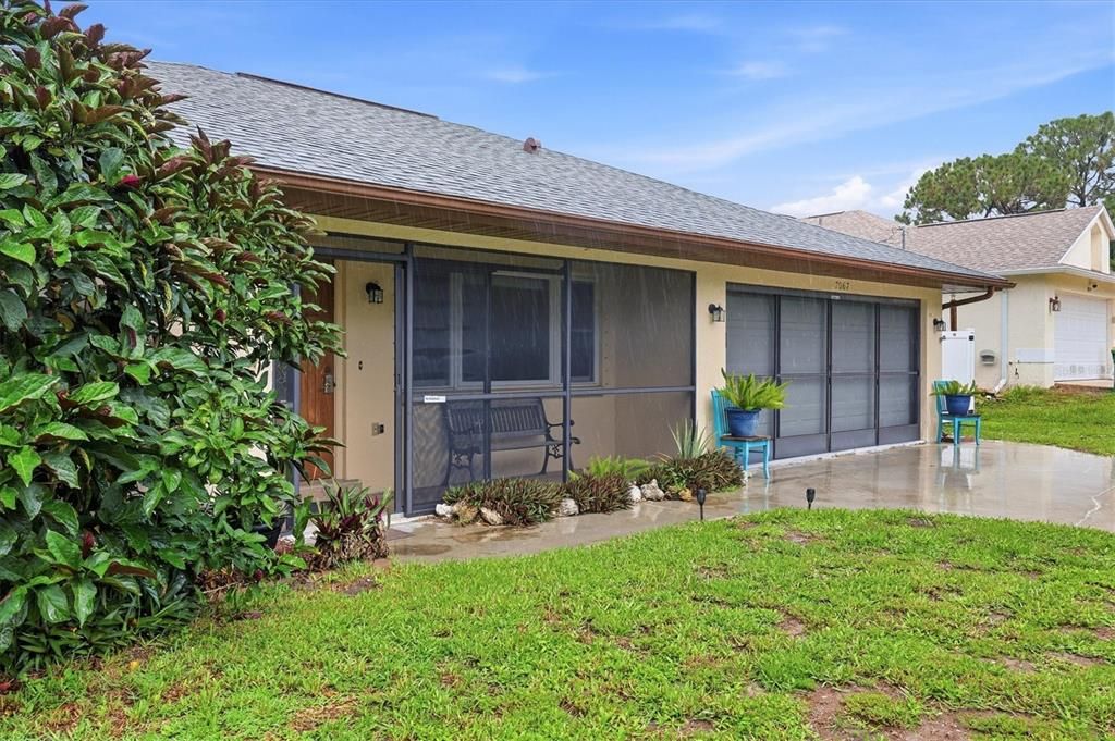For Sale: $224,900 (2 beds, 2 baths, 1152 Square Feet)