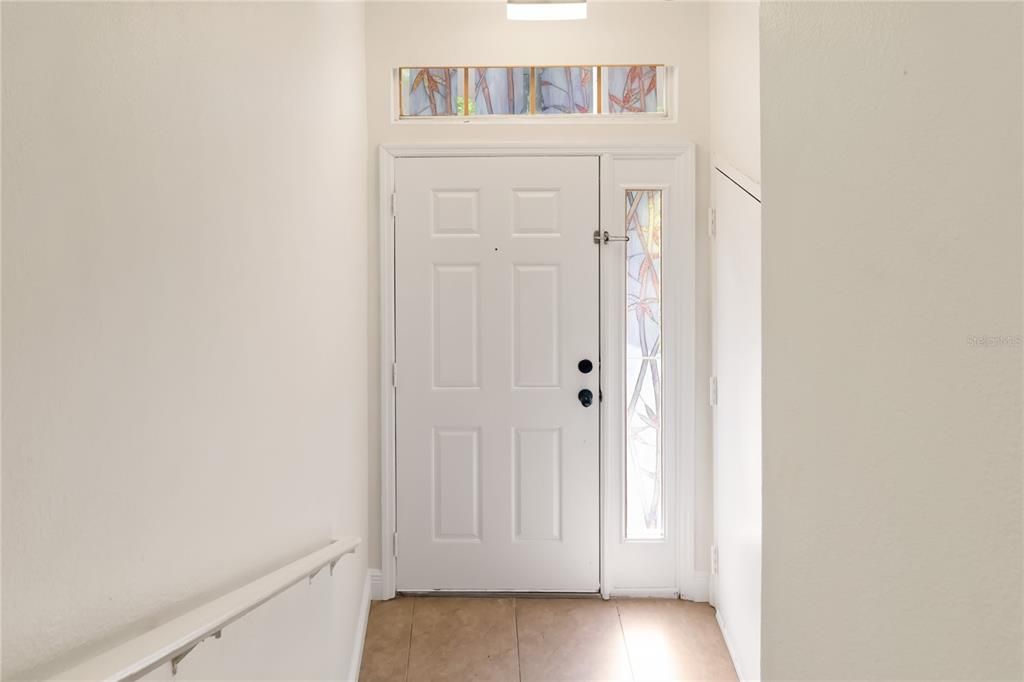 For Rent: $2,000 (2 beds, 2 baths, 1200 Square Feet)