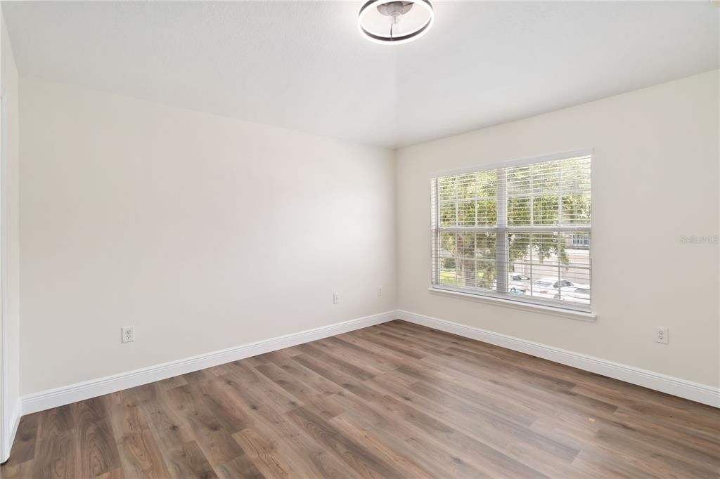 For Rent: $2,000 (2 beds, 2 baths, 1200 Square Feet)
