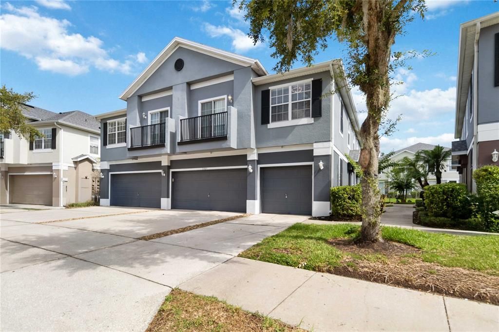 For Rent: $2,000 (2 beds, 2 baths, 1200 Square Feet)