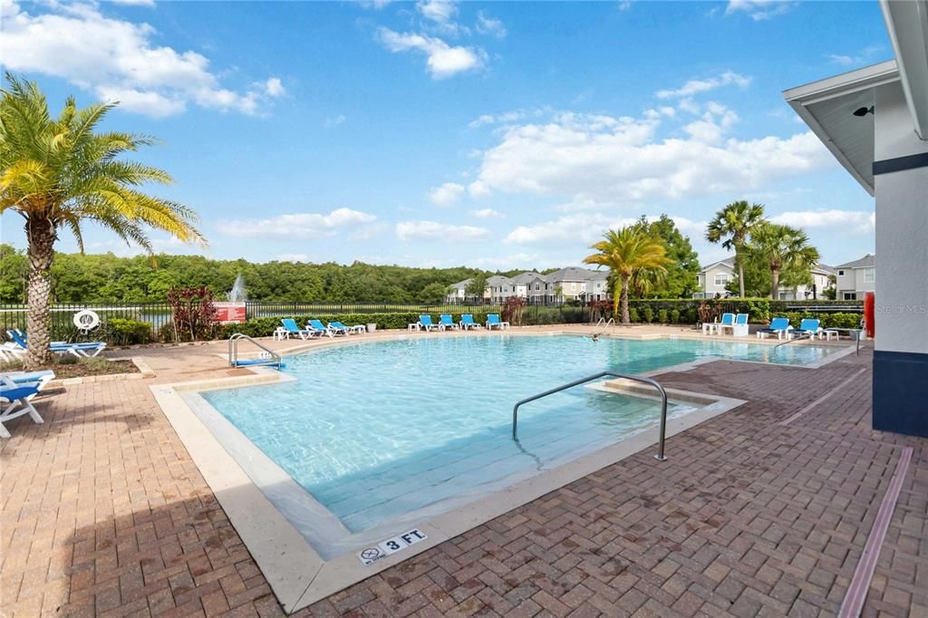 For Rent: $2,000 (2 beds, 2 baths, 1200 Square Feet)