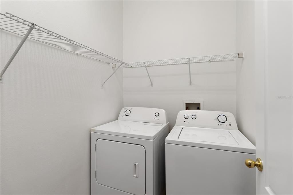 For Rent: $2,000 (2 beds, 2 baths, 1200 Square Feet)