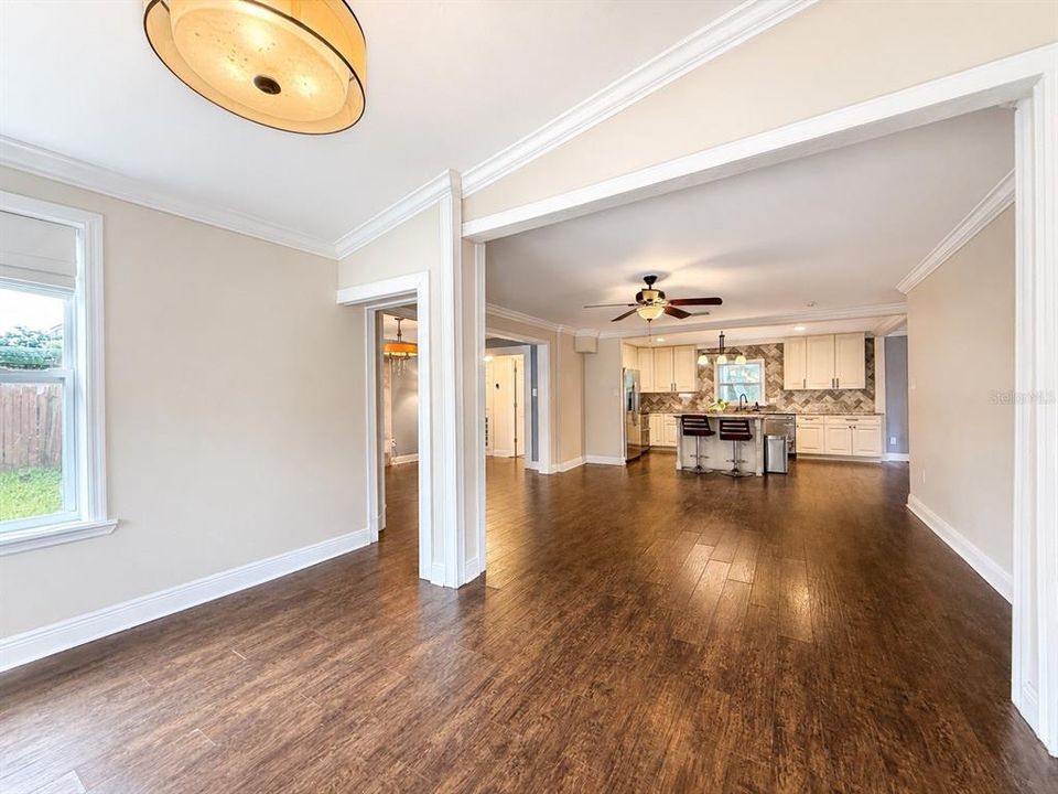 For Rent: $2,699 (5 beds, 3 baths, 2453 Square Feet)