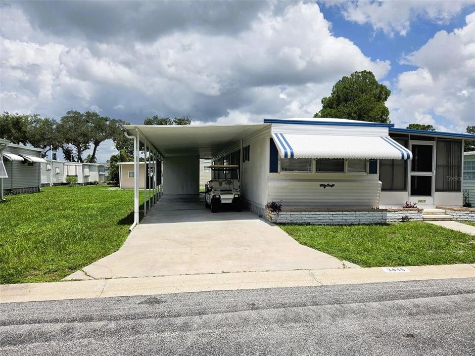 For Sale: $149,900 (2 beds, 1 baths, 749 Square Feet)