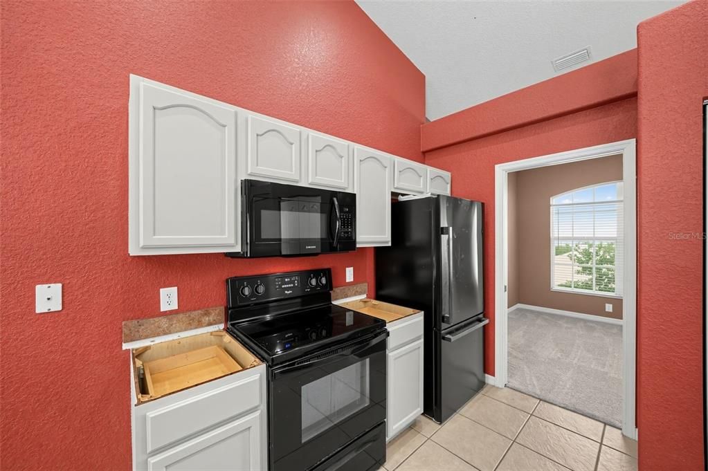 En Venta: $425,000 (4 camas, 3 baños, 2269 Pies cuadrados)
