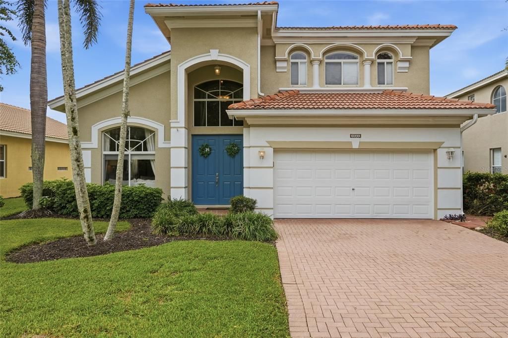 For Sale: $365,000 (3 beds, 2 baths, 2290 Square Feet)