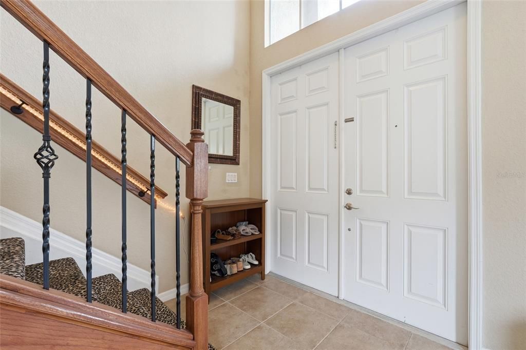 For Sale: $365,000 (3 beds, 2 baths, 2290 Square Feet)