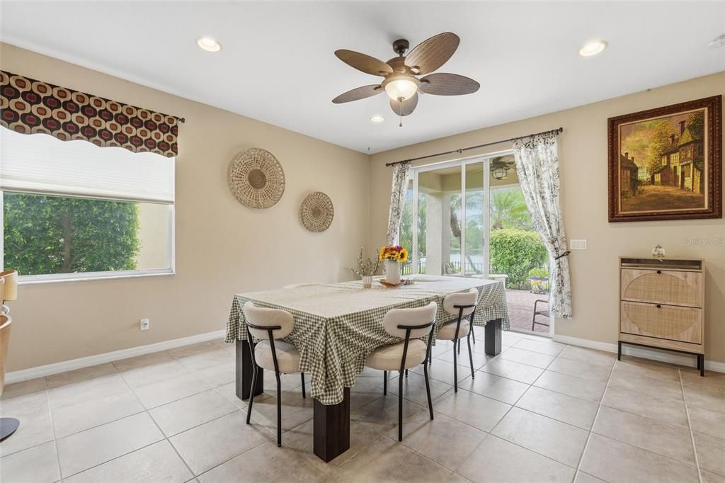 For Sale: $365,000 (3 beds, 2 baths, 2290 Square Feet)