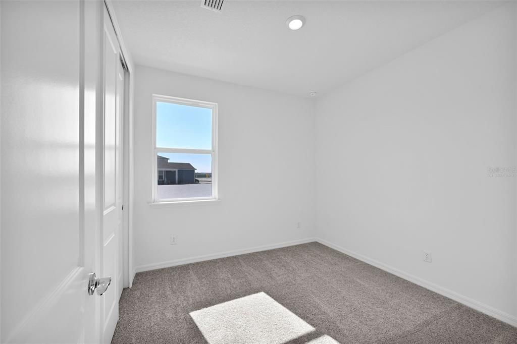 For Sale: $339,000 (4 beds, 2 baths, 1510 Square Feet)