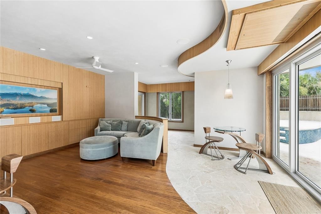 For Sale: $2,495,999 (3 beds, 3 baths, 3002 Square Feet)