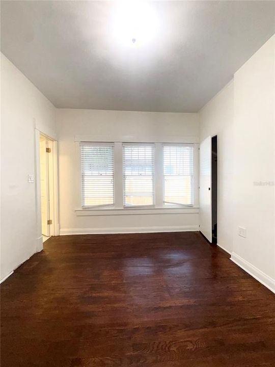 For Rent: $3,400 (3 beds, 2 baths, 1452 Square Feet)