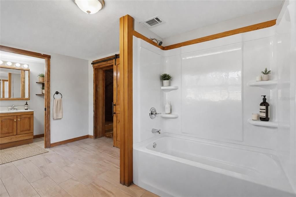 На продажу: $379,000 (3 спален, 2 ванн, 1522 Квадратных фут)