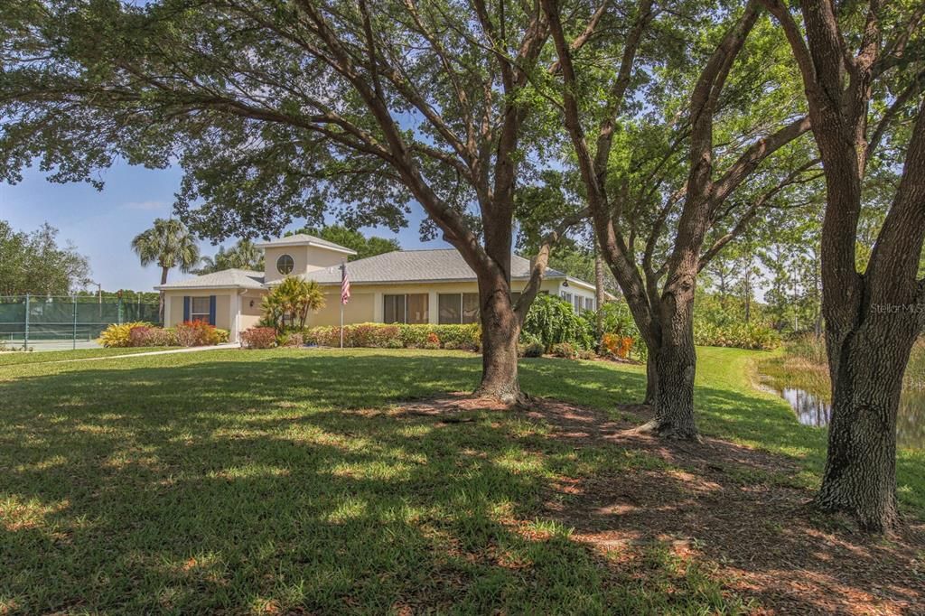 For Sale: $290,000 (2 beds, 2 baths, 1510 Square Feet)