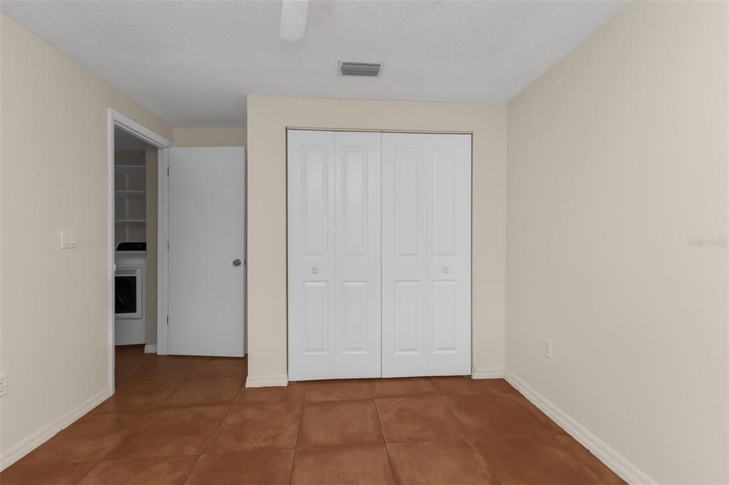 For Sale: $395,000 (3 beds, 2 baths, 1601 Square Feet)