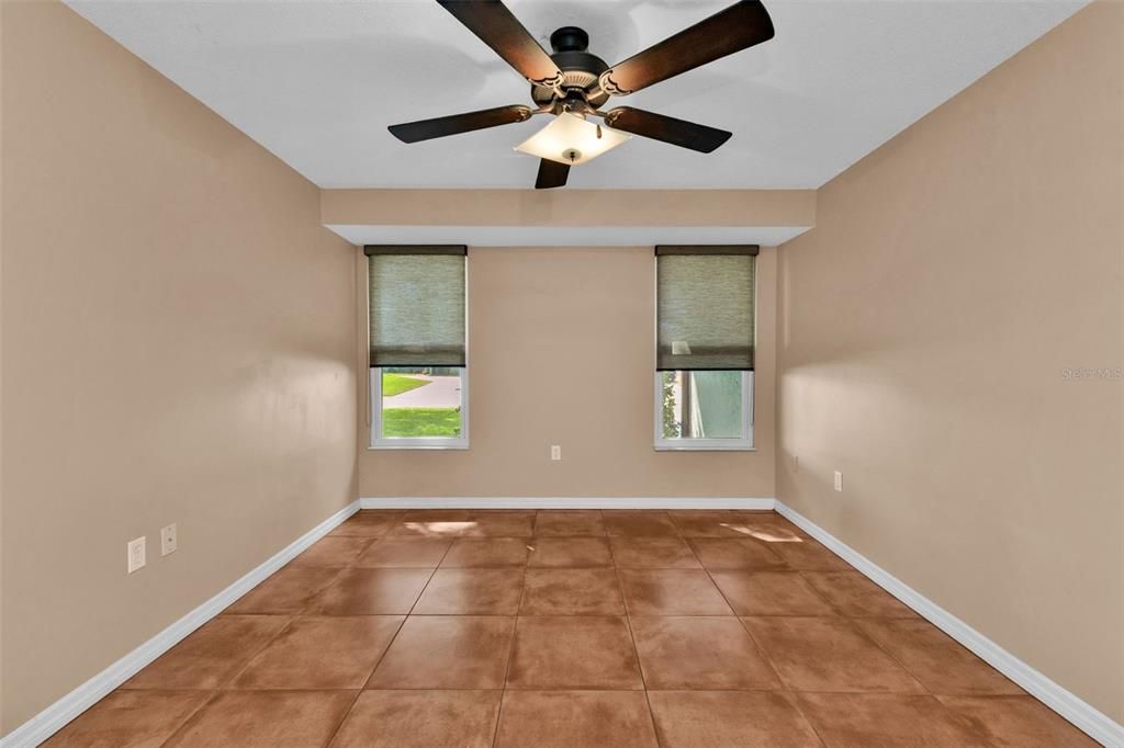 For Sale: $395,000 (3 beds, 2 baths, 1601 Square Feet)