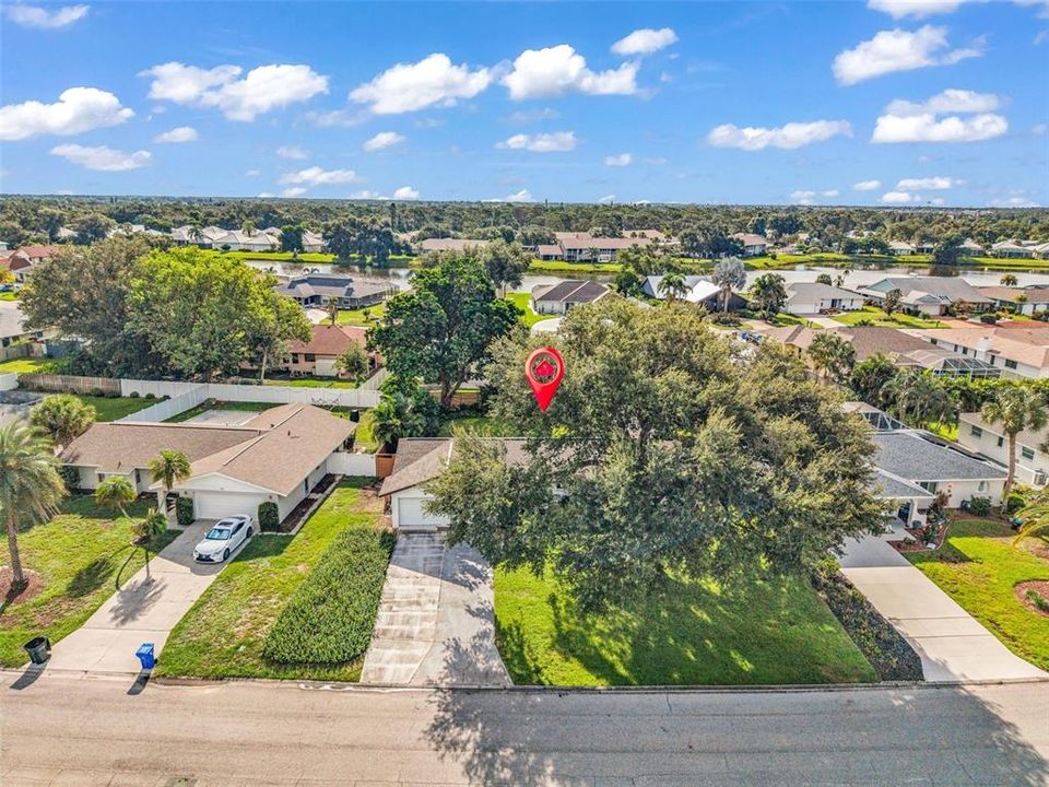 For Sale: $395,000 (3 beds, 2 baths, 1601 Square Feet)