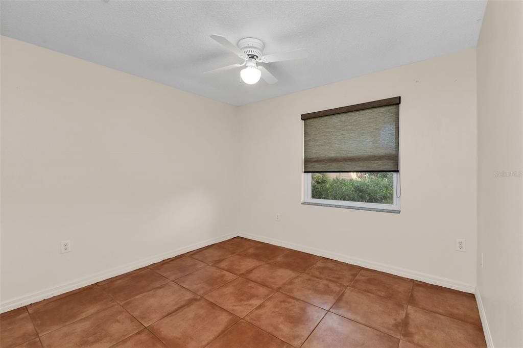 For Sale: $395,000 (3 beds, 2 baths, 1601 Square Feet)
