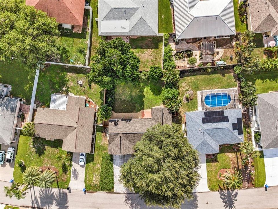 For Sale: $395,000 (3 beds, 2 baths, 1601 Square Feet)