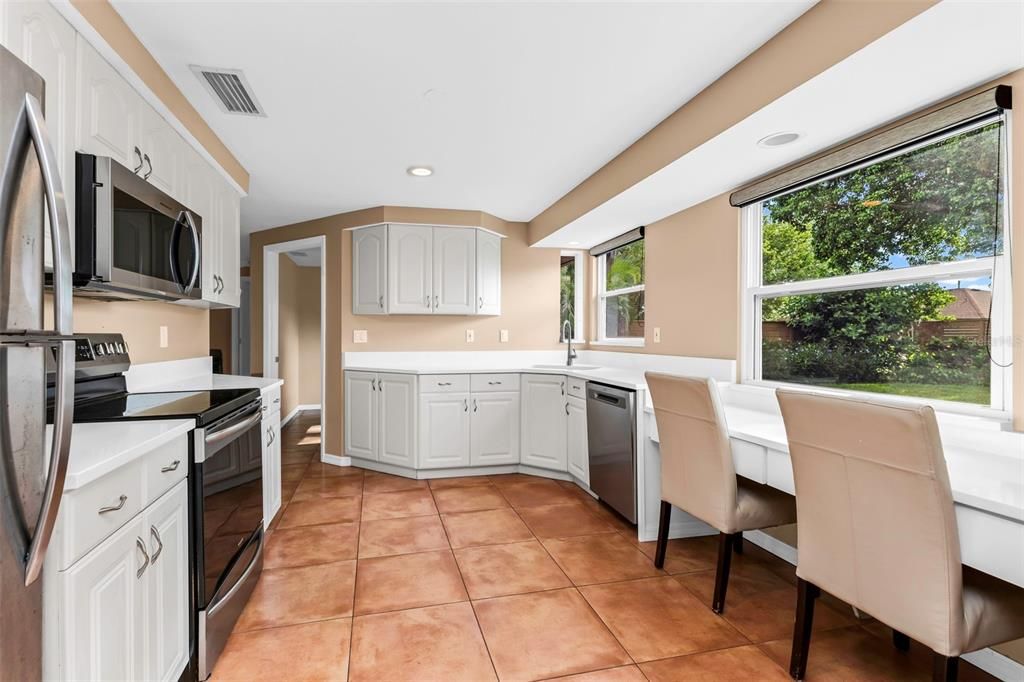For Sale: $395,000 (3 beds, 2 baths, 1601 Square Feet)